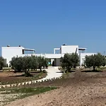 Alloggio per agriturismo Masseria L'ulìa *
