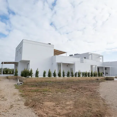 Agroturismo Masseria L'ulia *