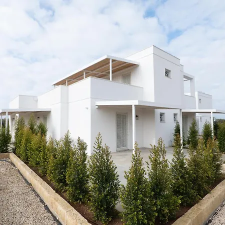 Masseria L'ulia Farma *